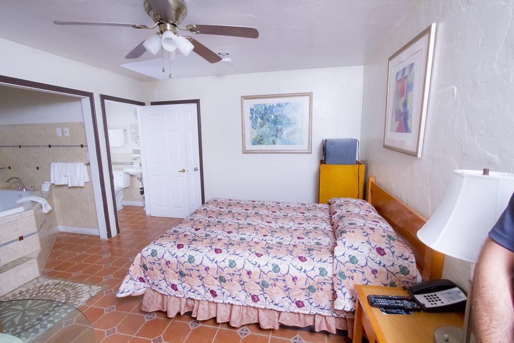 Mission Bell Motel Вентура Экстерьер фото
