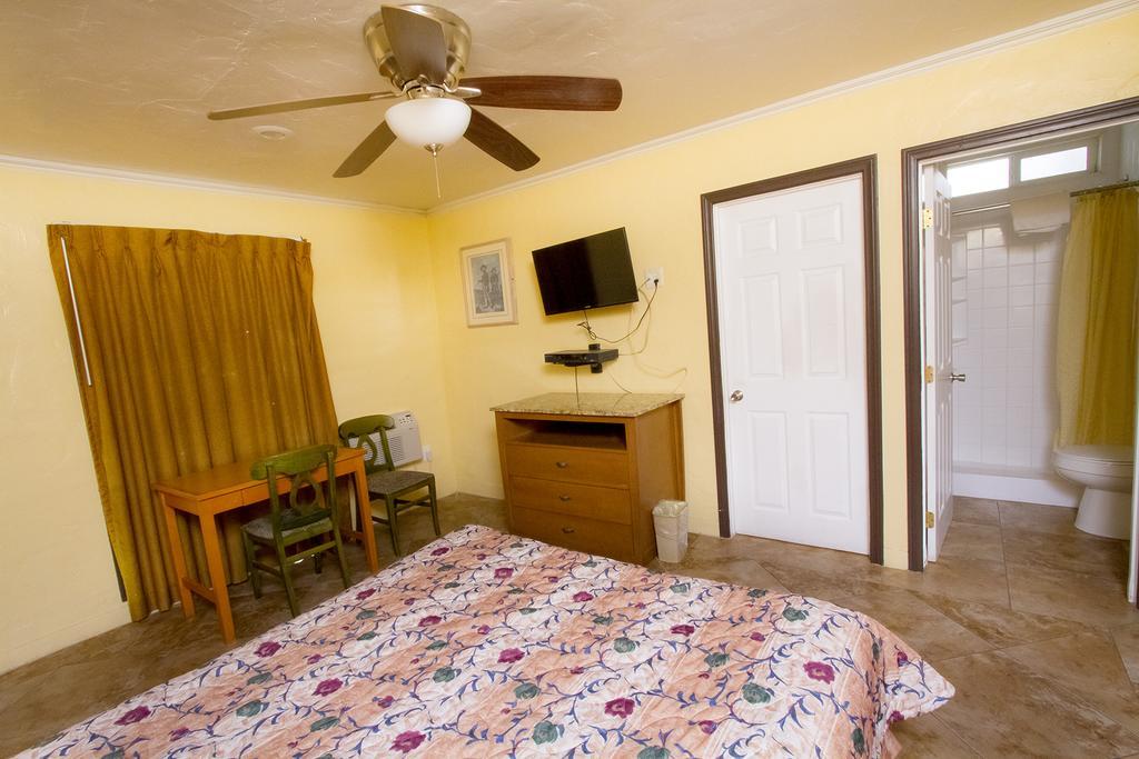 Mission Bell Motel Вентура Экстерьер фото